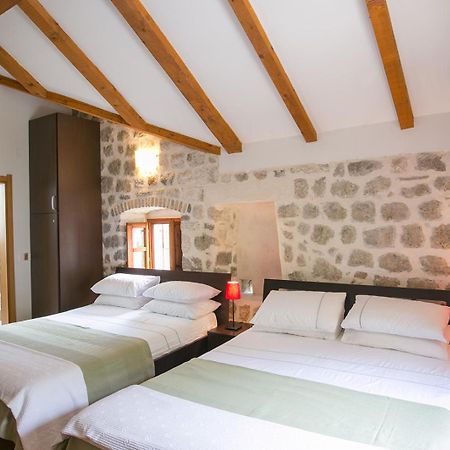 Guesthouse Mrshe Palace Perast Bagian luar foto