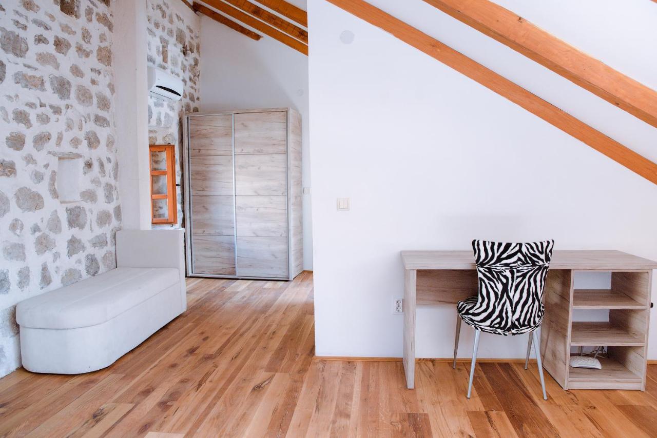 Guesthouse Mrshe Palace Perast Bagian luar foto