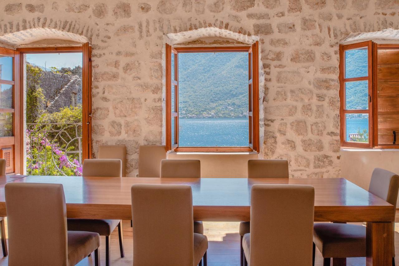 Guesthouse Mrshe Palace Perast Bagian luar foto