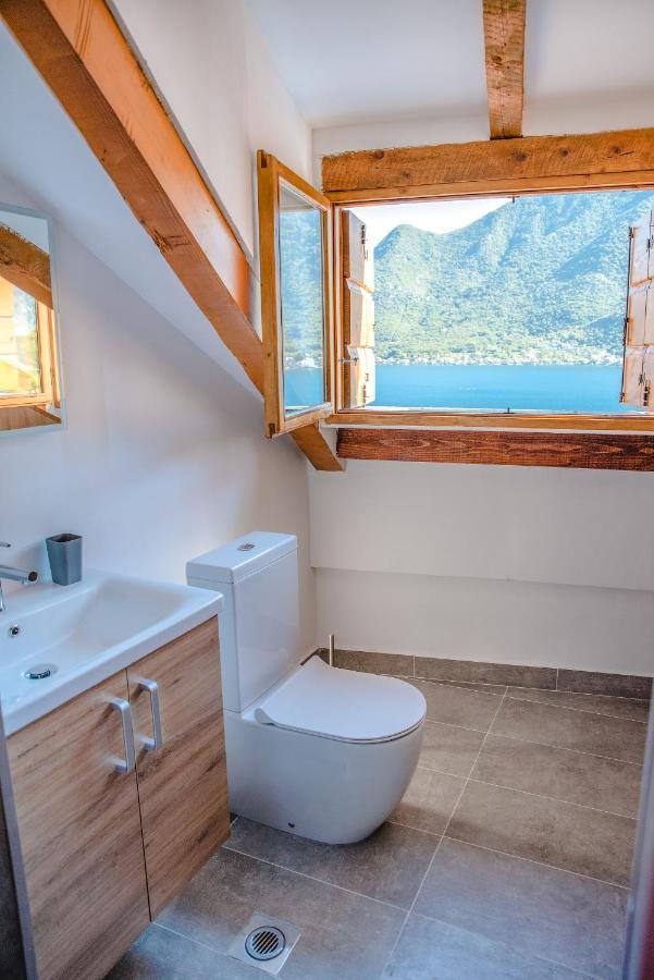 Guesthouse Mrshe Palace Perast Bagian luar foto
