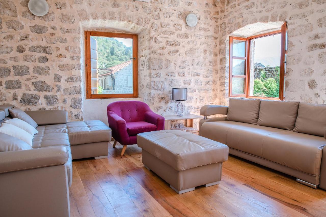 Guesthouse Mrshe Palace Perast Bagian luar foto