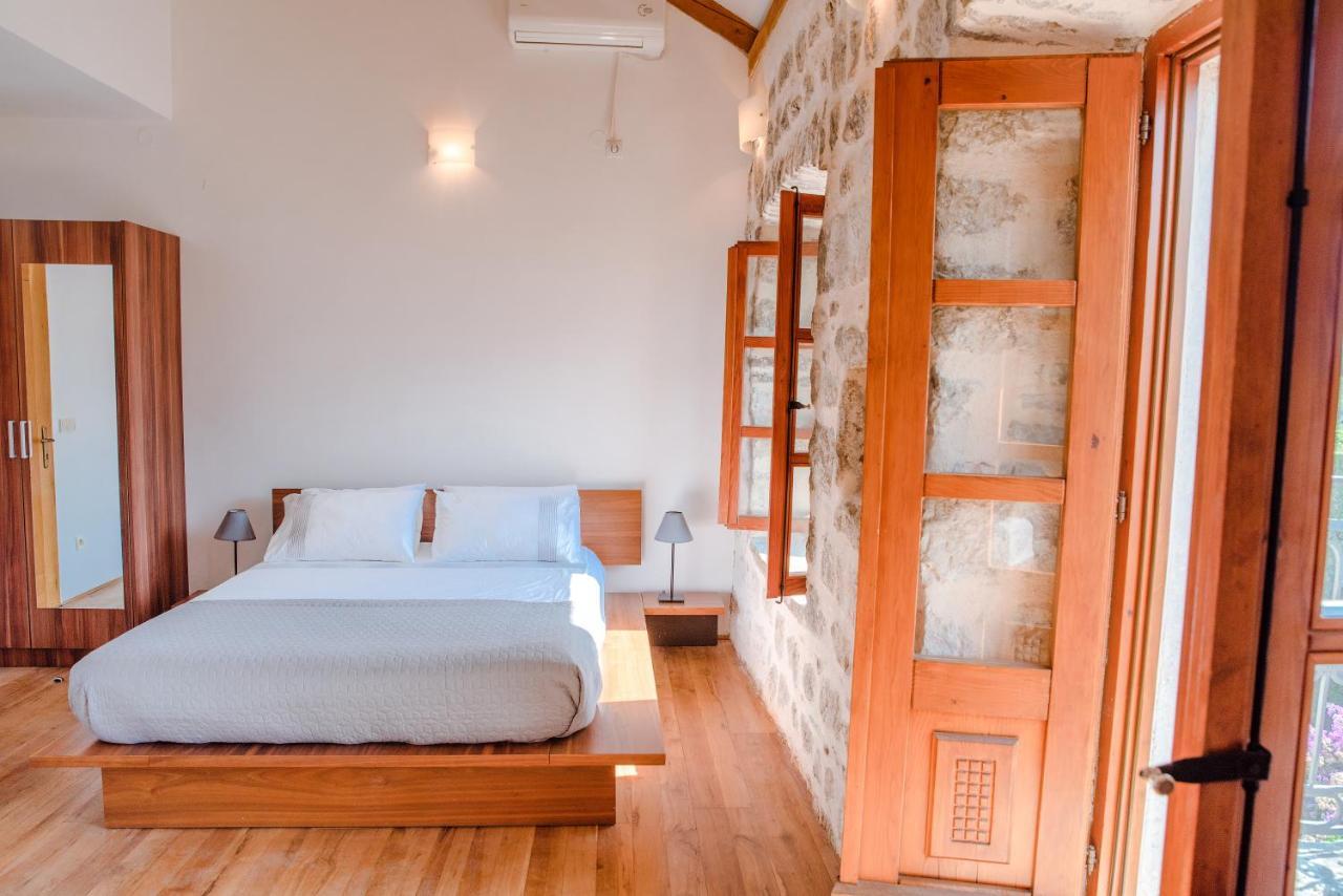 Guesthouse Mrshe Palace Perast Bagian luar foto
