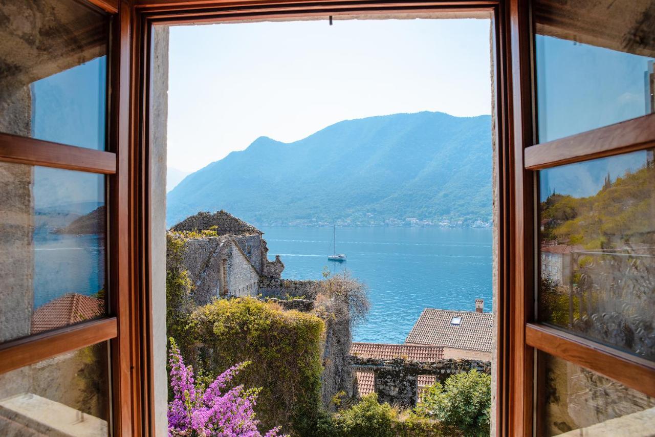 Guesthouse Mrshe Palace Perast Bagian luar foto