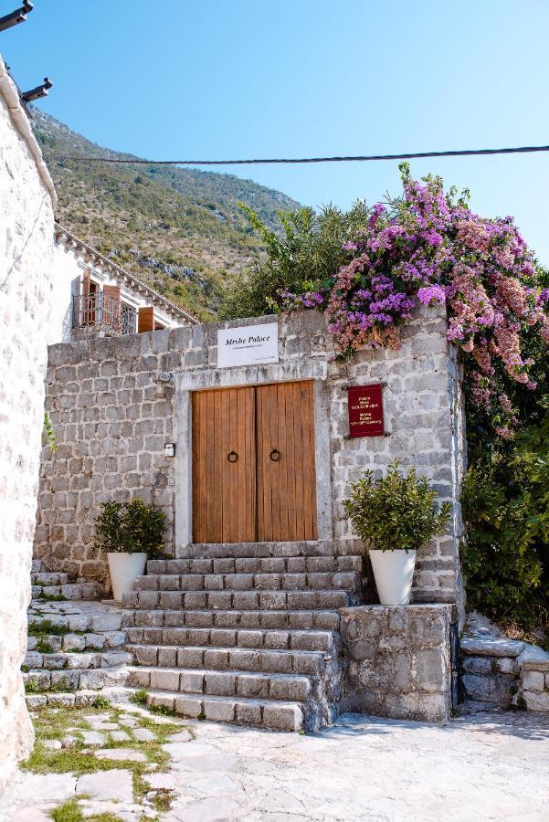 Guesthouse Mrshe Palace Perast Bagian luar foto